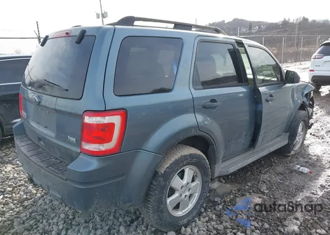 2012 Ford Escape Xlt z USA, uszkodzony, nr VIN 1FMCU9DG7CKA48290